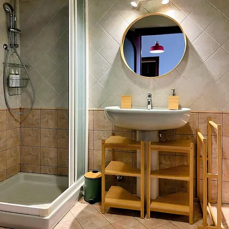 Casa Lo, Bright And Happy Turin